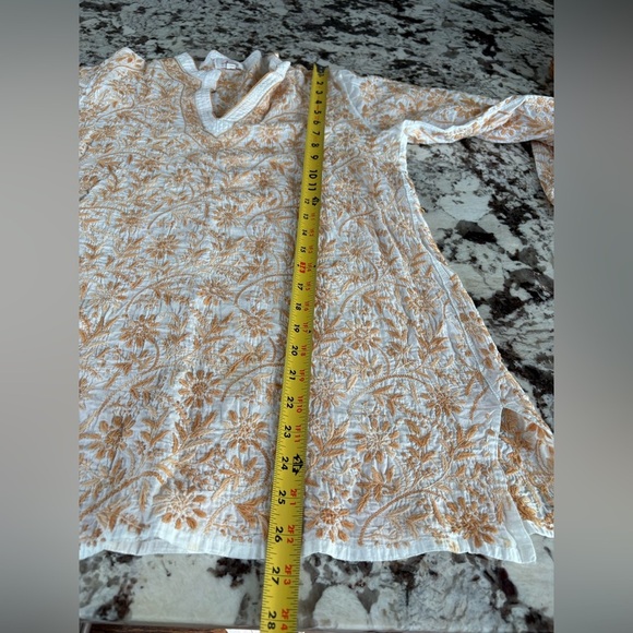 Indian Amaya embroidered Tunic - Picture 8 of 9